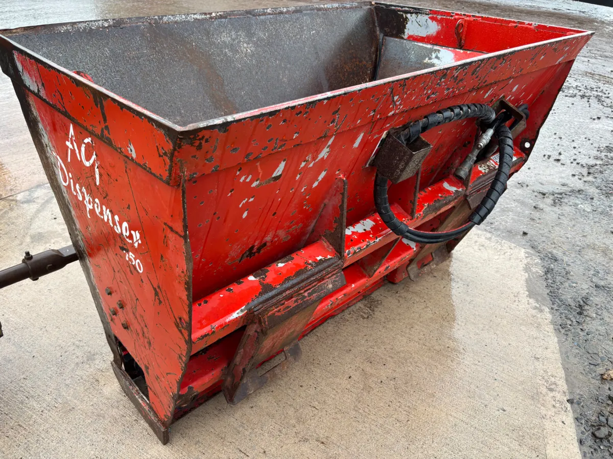 Ag dispenser 150 (Skidsteer brackets) - Image 1