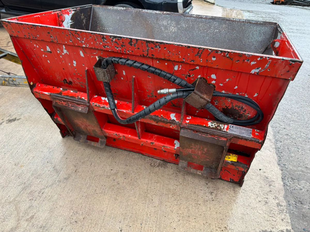 Ag dispenser 150 (Skidsteer brackets) - Image 2