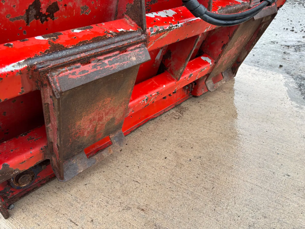 Ag dispenser 150 (Skidsteer brackets) - Image 4