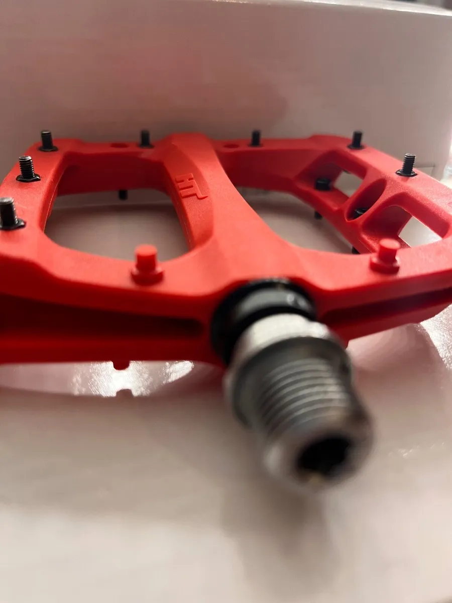 Orange MTB Pedals - Image 1