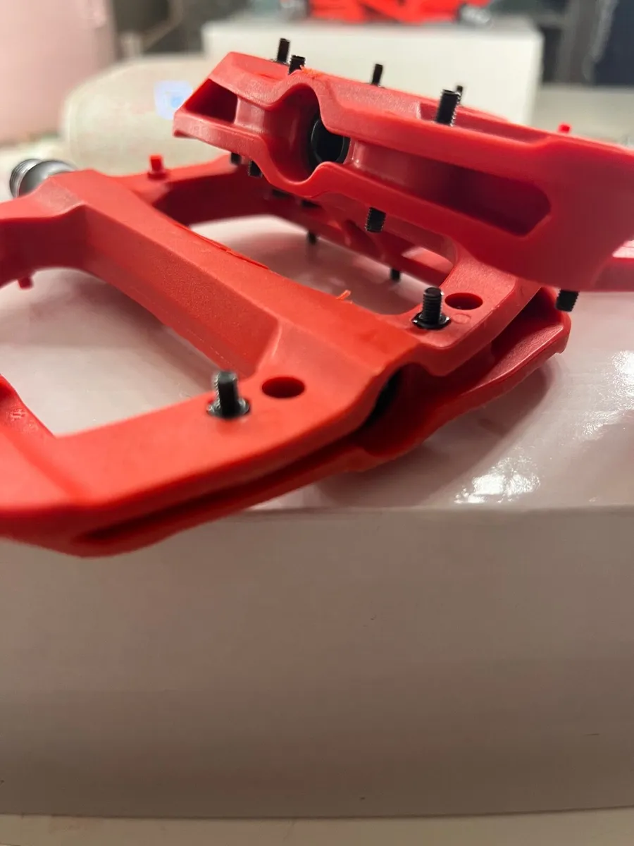 Orange MTB Pedals - Image 3