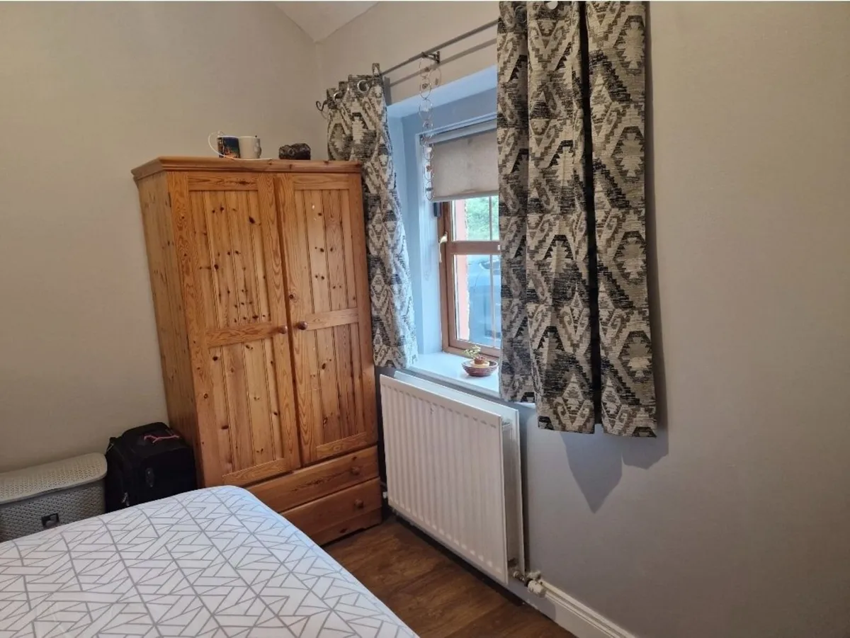 Room for rent - Image 2