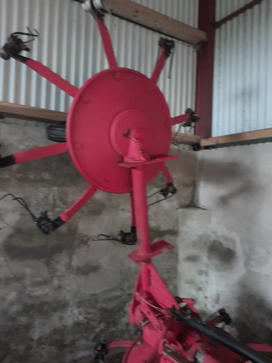 Lely lotus 600 Tedder - Image 2
