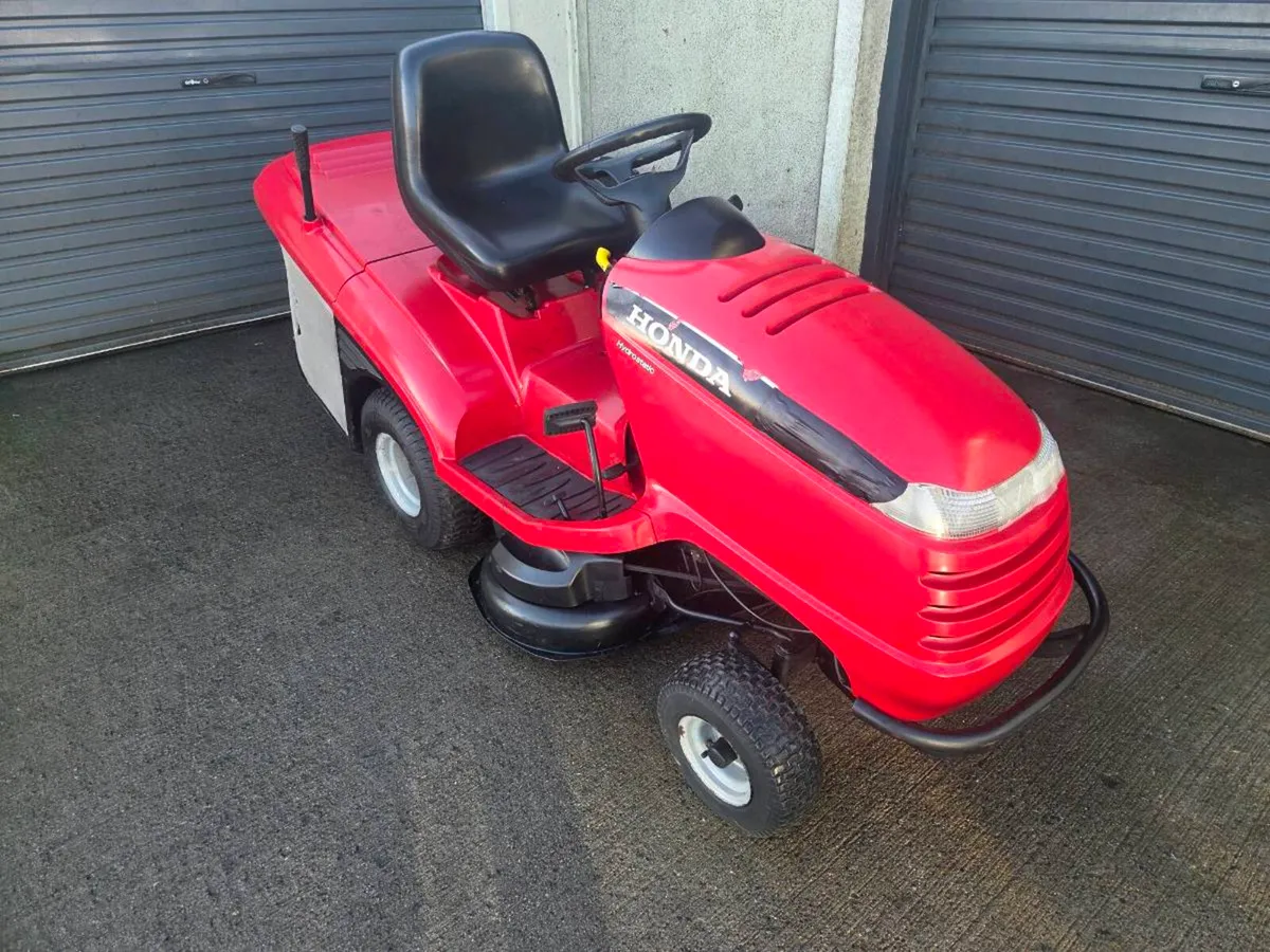Lawnmower for sale - Image 1