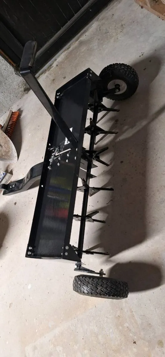 40 inch Aerator for Ride-On Lawnmower - Image 3