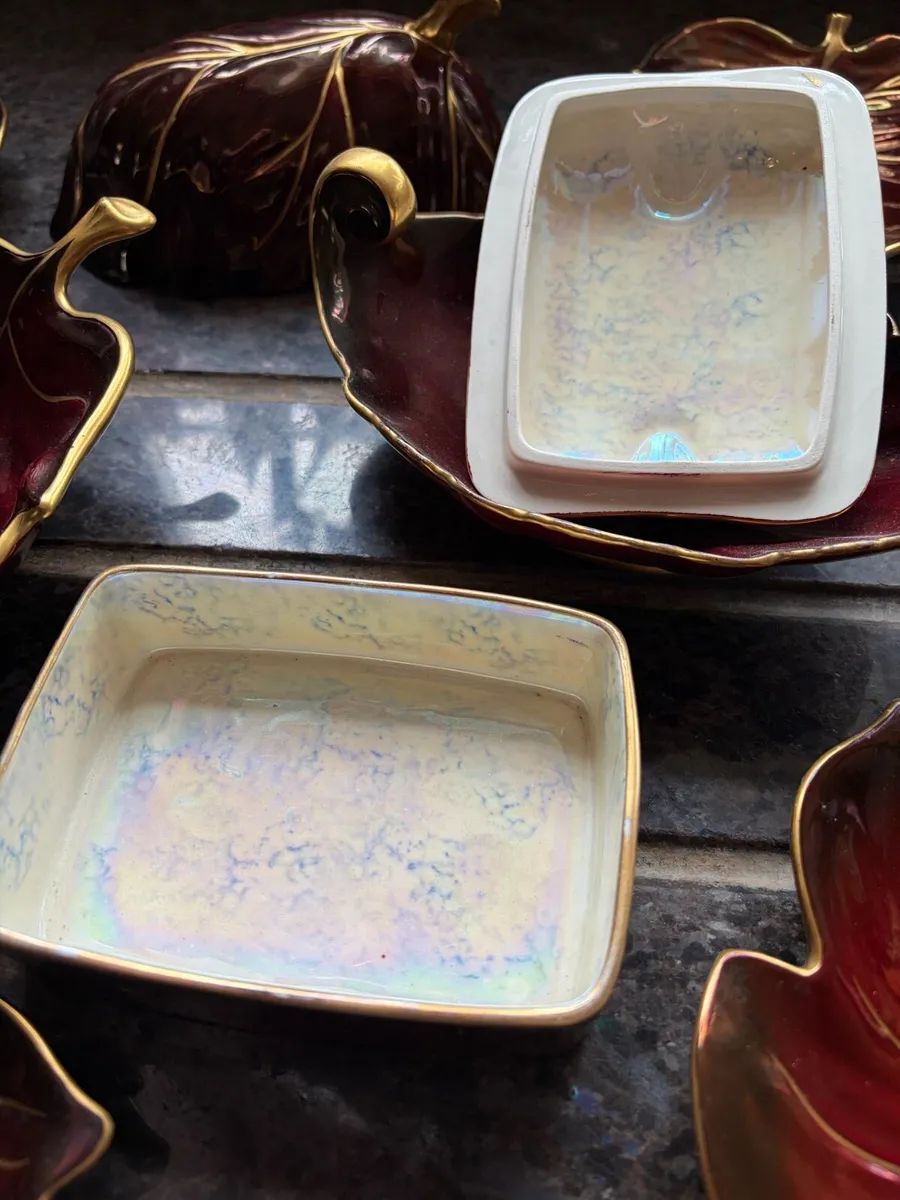 Carlton ware rouge royal various pieces - Image 3