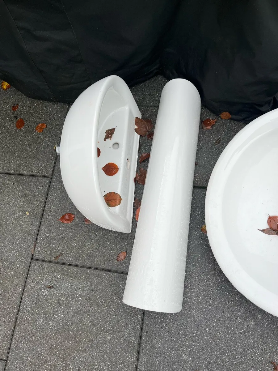 Bathroom Sink - Image 1