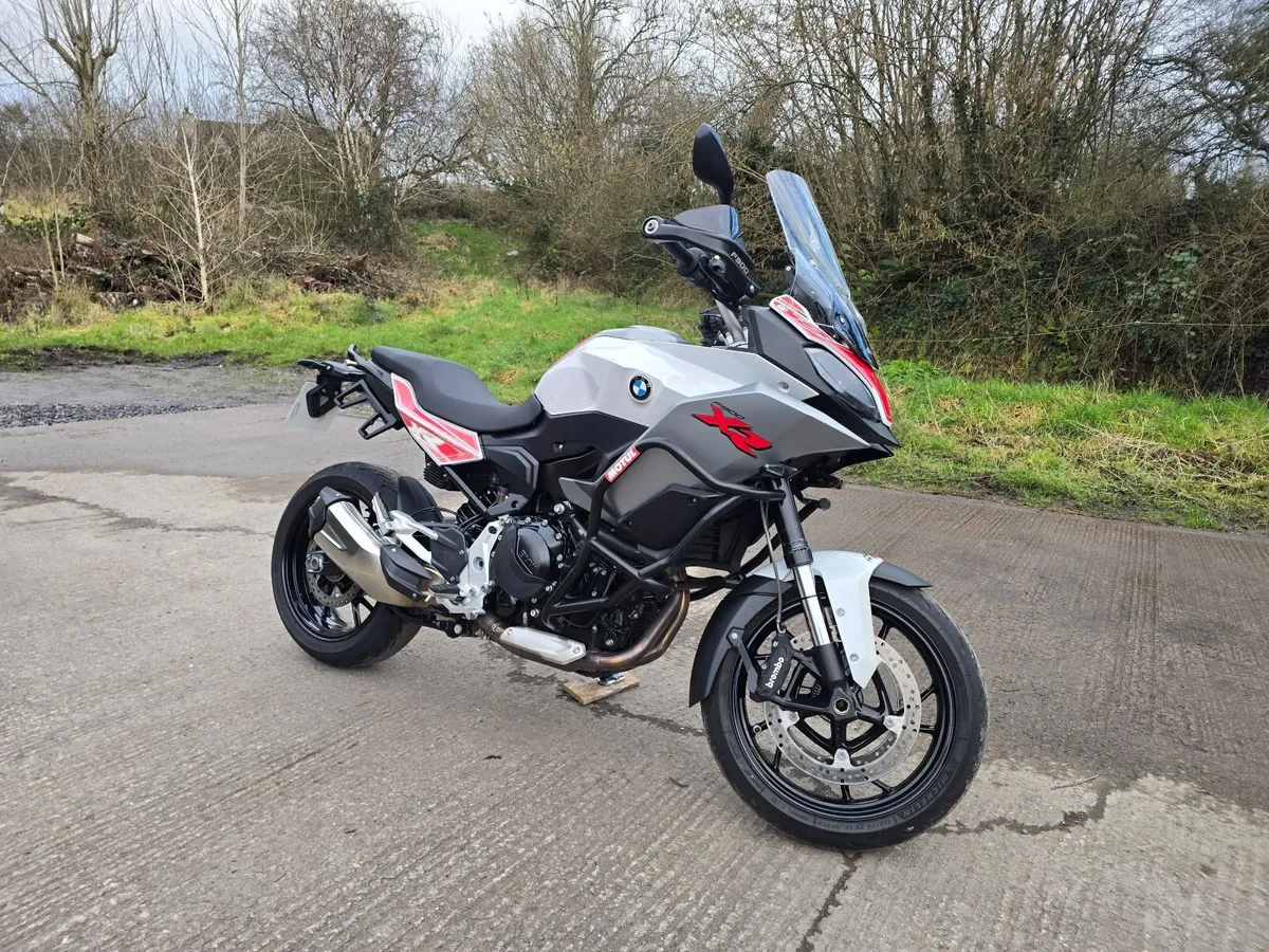 BMW F900 XR 2024 - Image 1