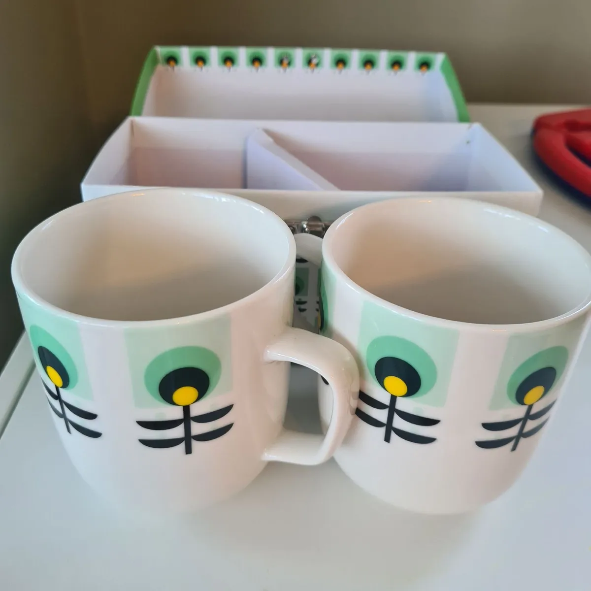 Mugs Gift Set - Image 1