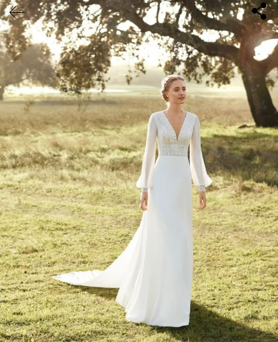 Rosa Clará Wedding Dress - Image 1