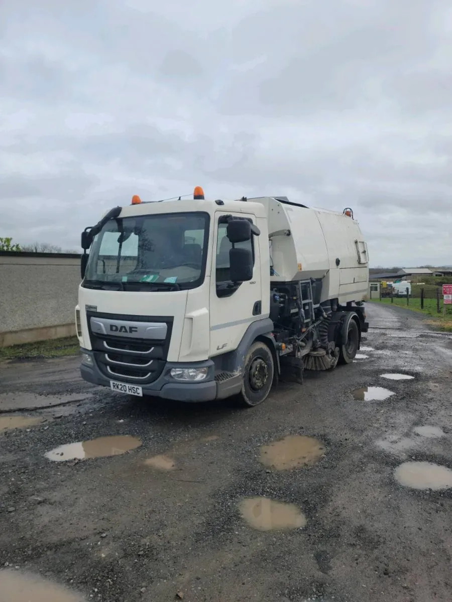 2020 DAF Scarab Road Sweeper – Hydrostatic Drive - Image 2