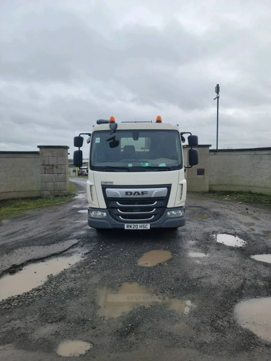 2020 DAF Scarab Road Sweeper – Hydrostatic Drive - Image 3