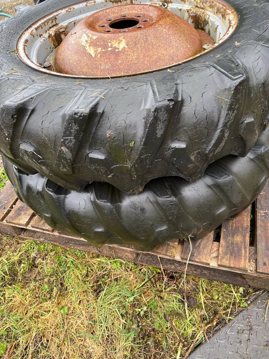 T20 wheels and tyres - Image 2