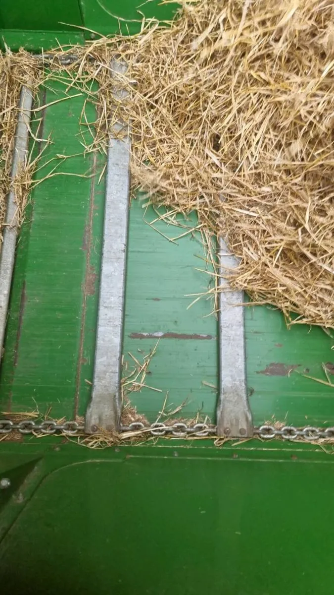 Mchale straw chopper c460 - Image 2