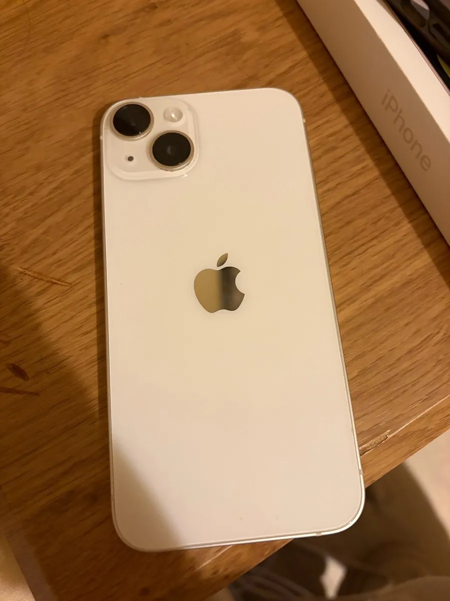iPhone 14 - Image 3