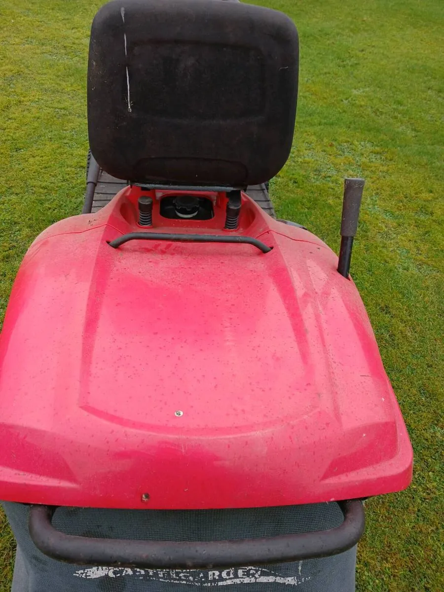 Castlegarden hydrostatic 16hp B+S engine - Image 4