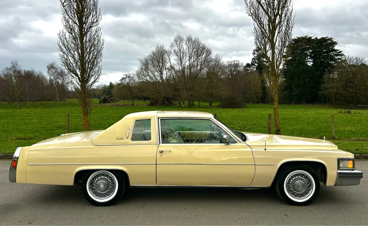 1979 Cadillac CoupeDeVille V8 - Image 4