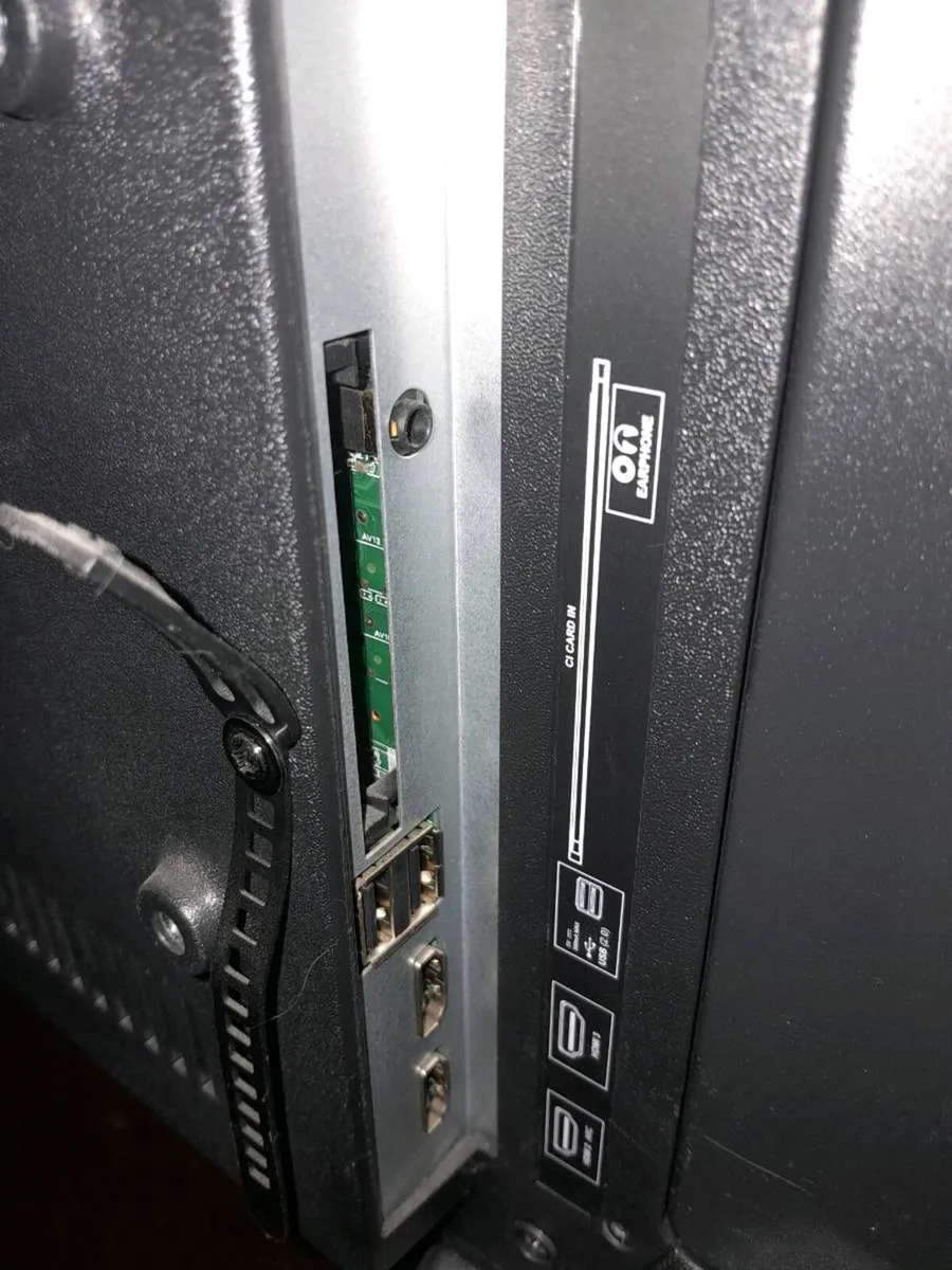 BLAUPUNKT 32" LED HD tv - Image 4