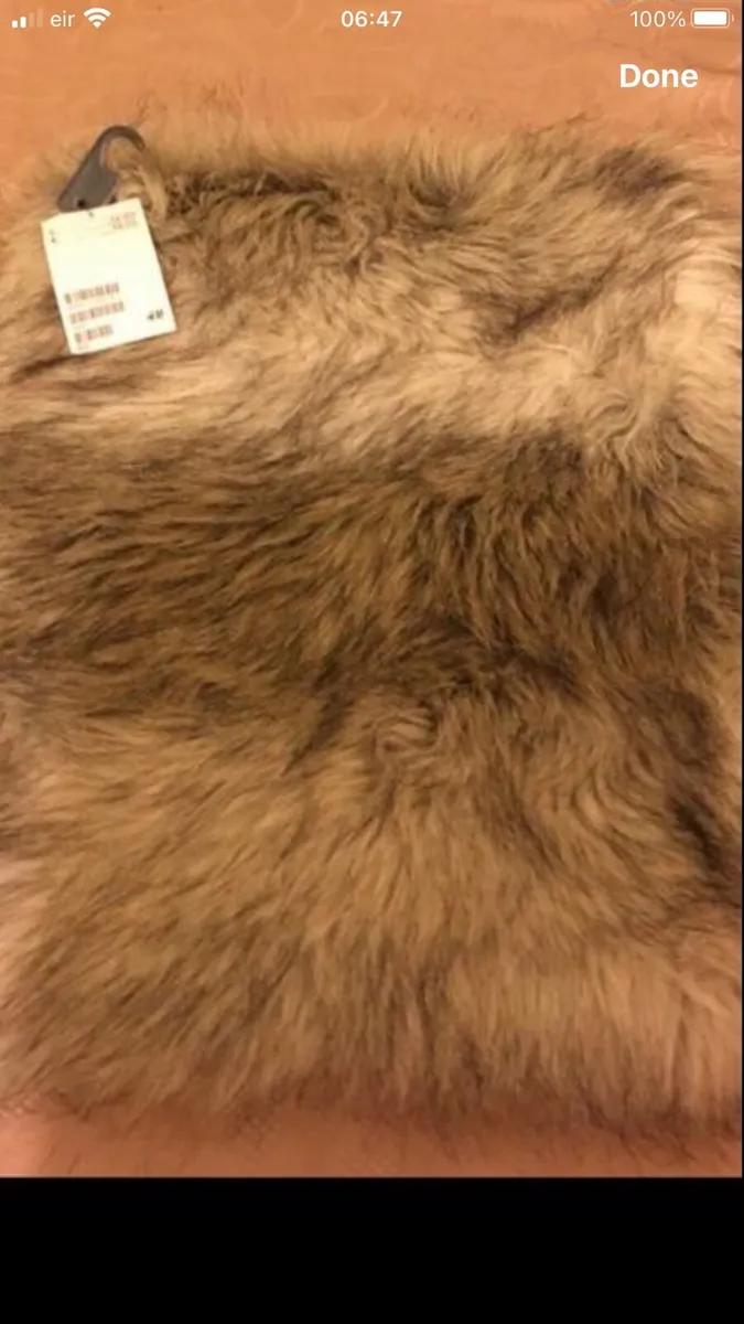 Ladies BNWT scarf €5 - Image 1