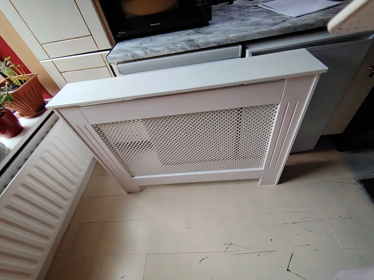 Radiator cover - Image 3