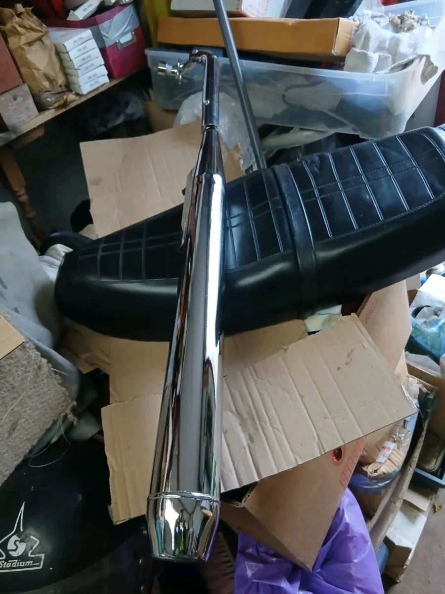 Honda 90 cub seat /exhaust - Image 3