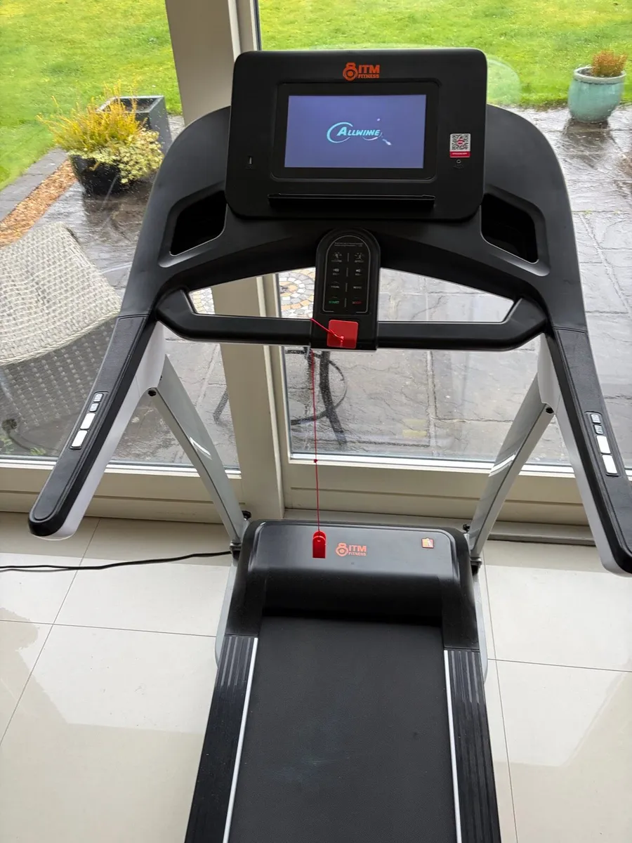 Treadmill - Image 1
