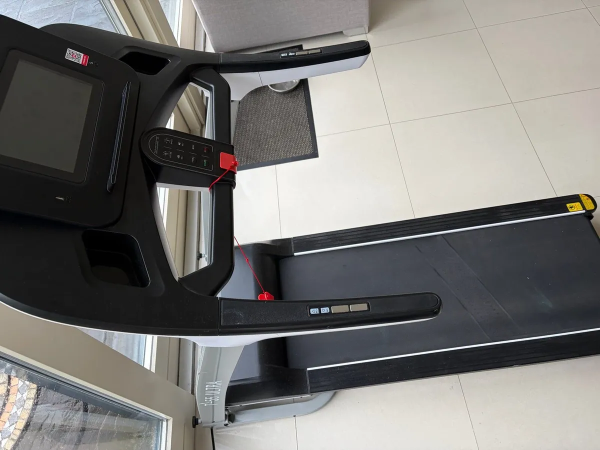 Treadmill - Image 3