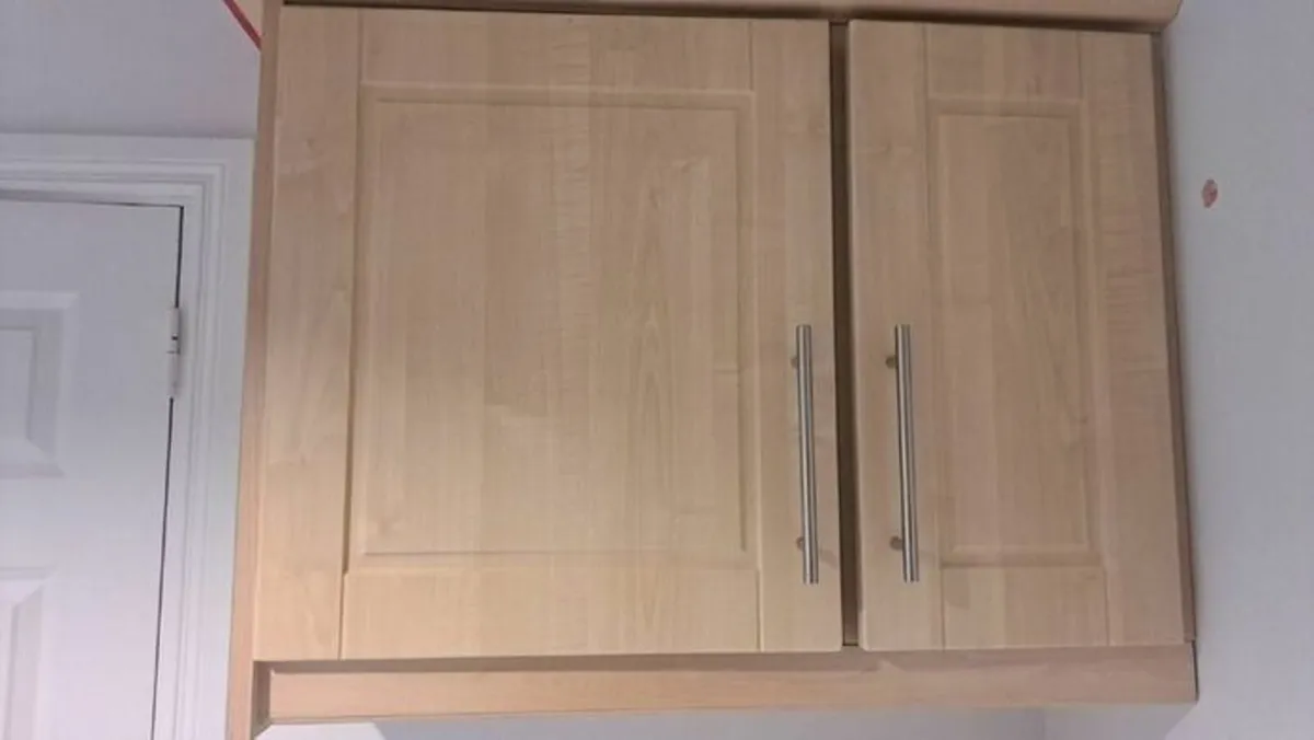 Kitchen/utility cabinets, worktops & sinks etc - Image 4