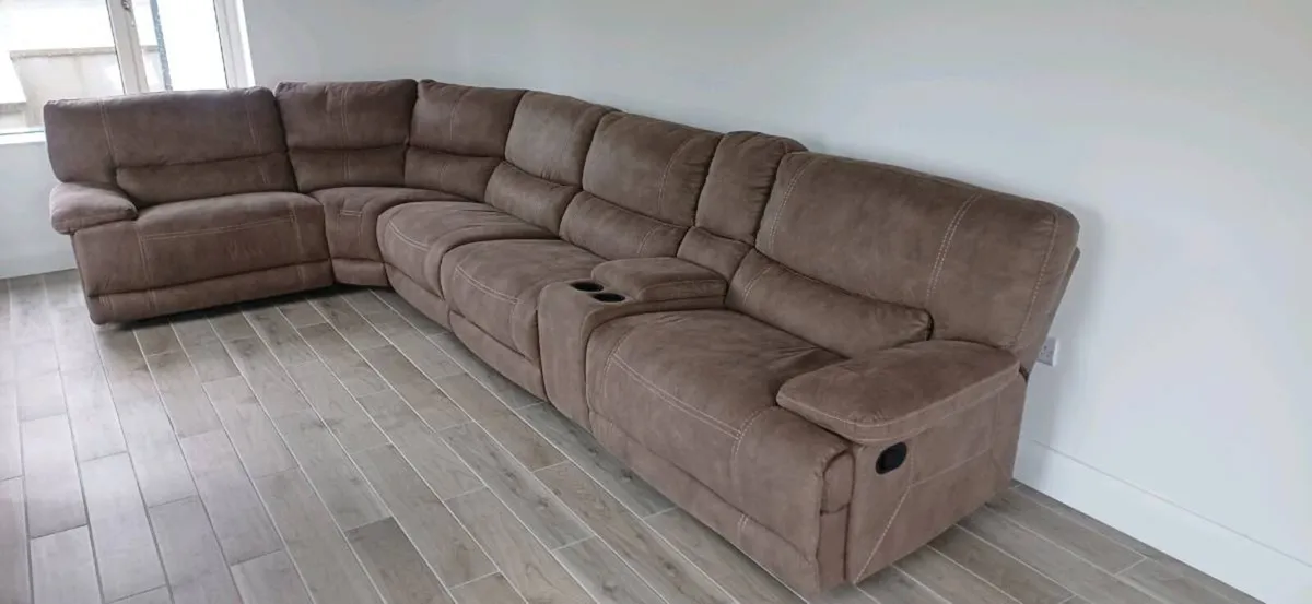 Baxter Corner Group Sofa - Image 1