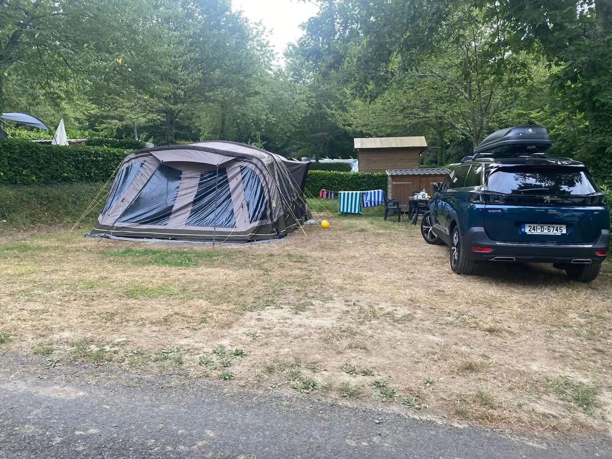 Zempire PRO TXL V2 AIR TENT - Image 1