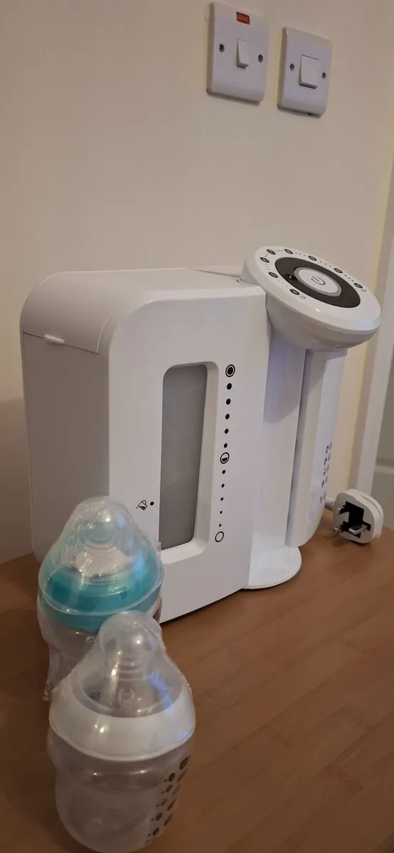 Tommy Tippe formula bottle maker - Image 4