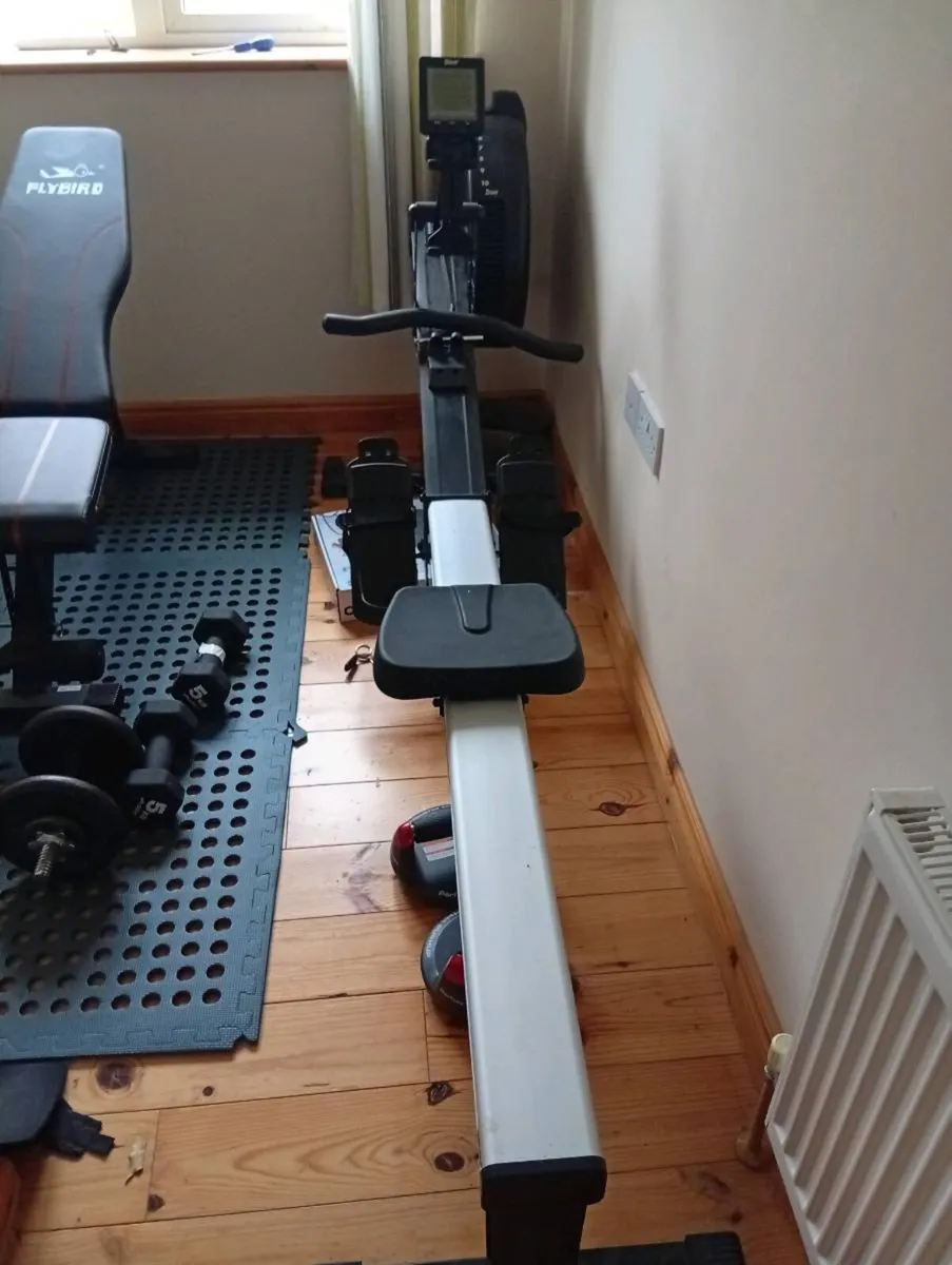 Concept style rowing machine - Image 3