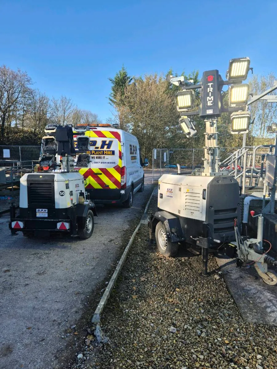 Mobile lighting towers - Image 1