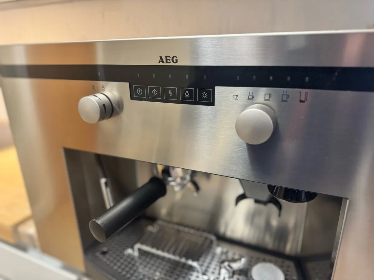 AEG COFFEE MACHINE WITH ACCESSORIES DRAWER - Image 1