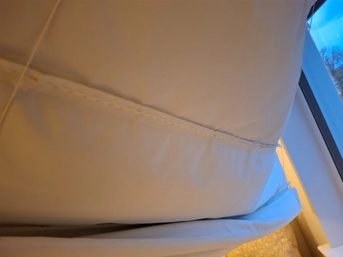 2 ROMAN BLINDS FROM HILLARYS (OFF WHITE) - Image 3