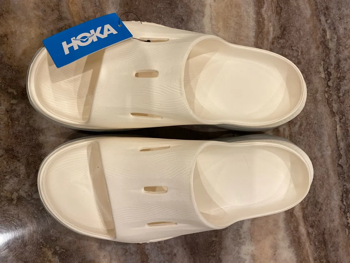Hoka sliders - Image 1