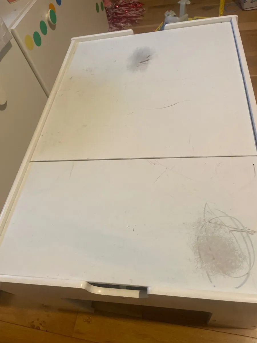 Lego table - Image 2