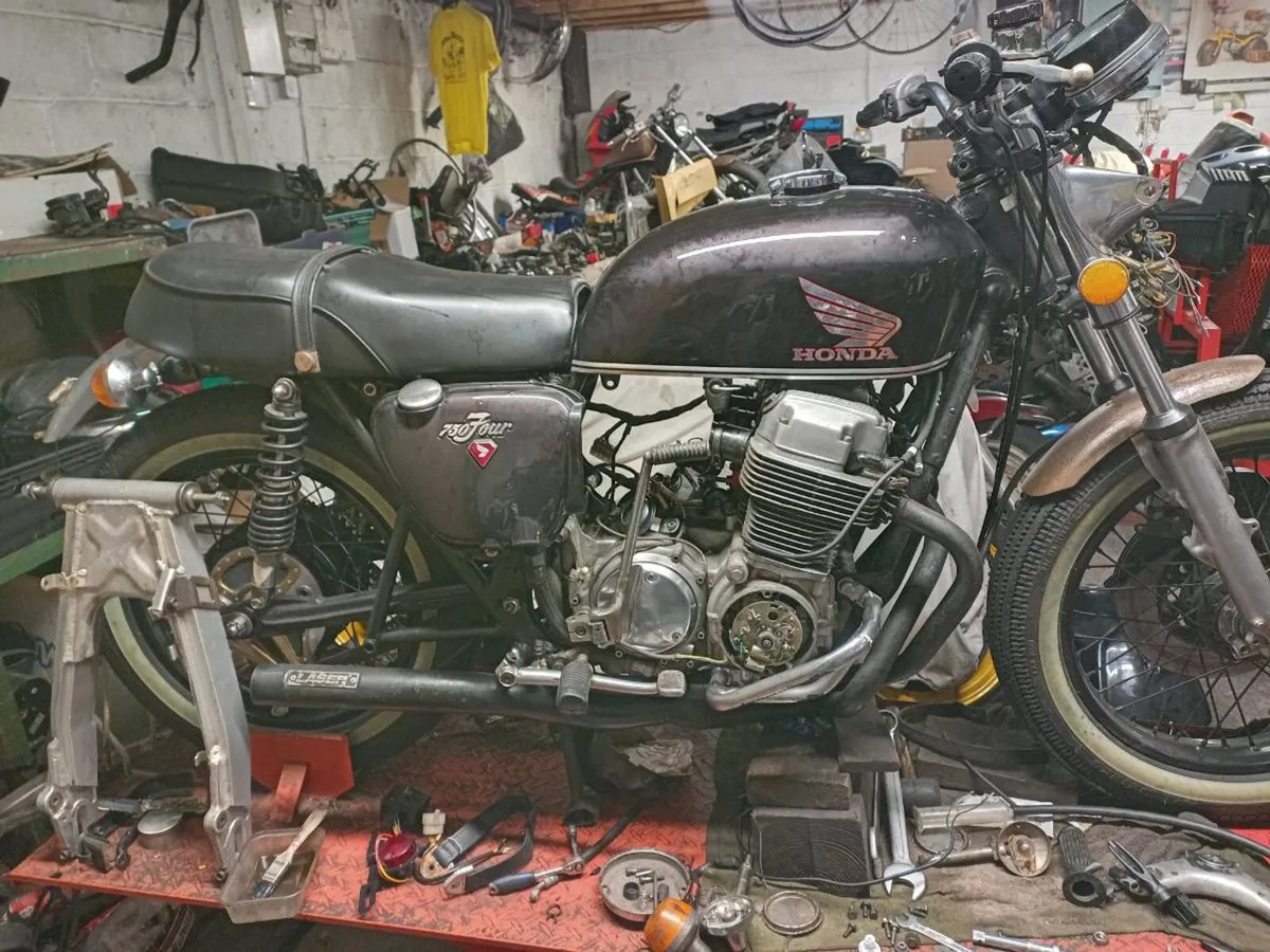 Honda CB 750/4 - Image 1