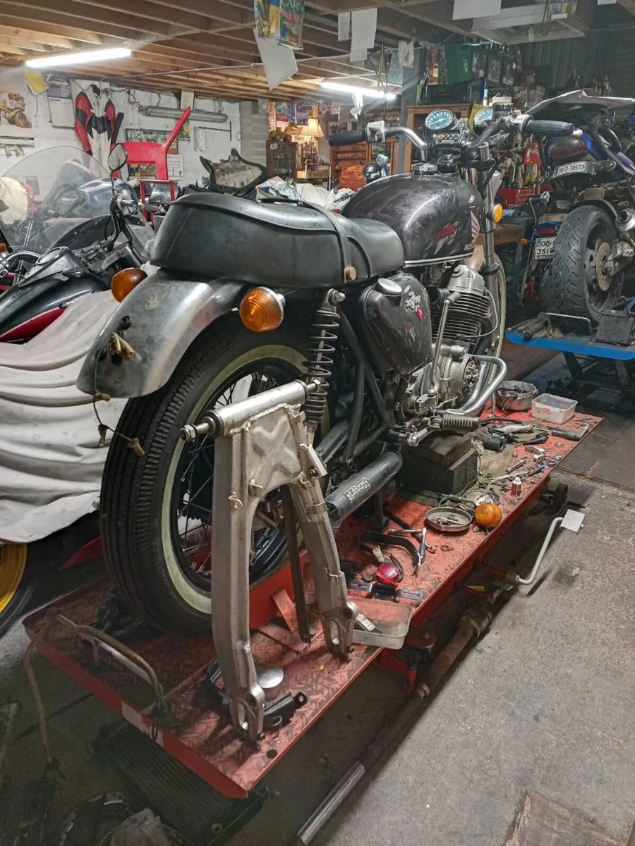 Honda CB 750/4 - Image 2
