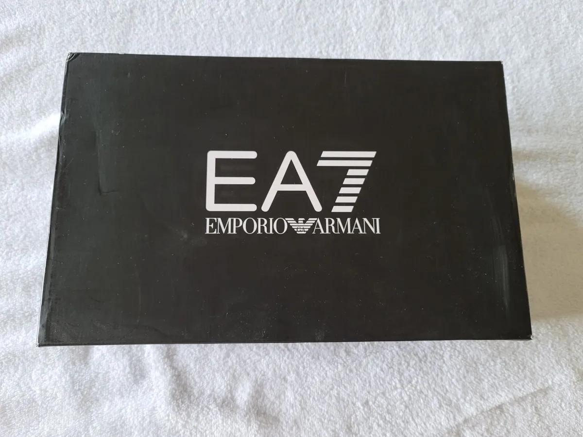 Emporio Armani EA7 Men's Brand New Size 11 - Image 2