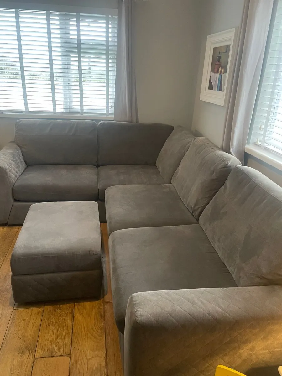 Dfs L shape sofa set - Image 3