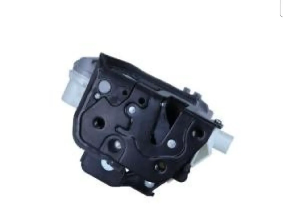 MAXGEAR Front Left Door Lock – As New - Image 3