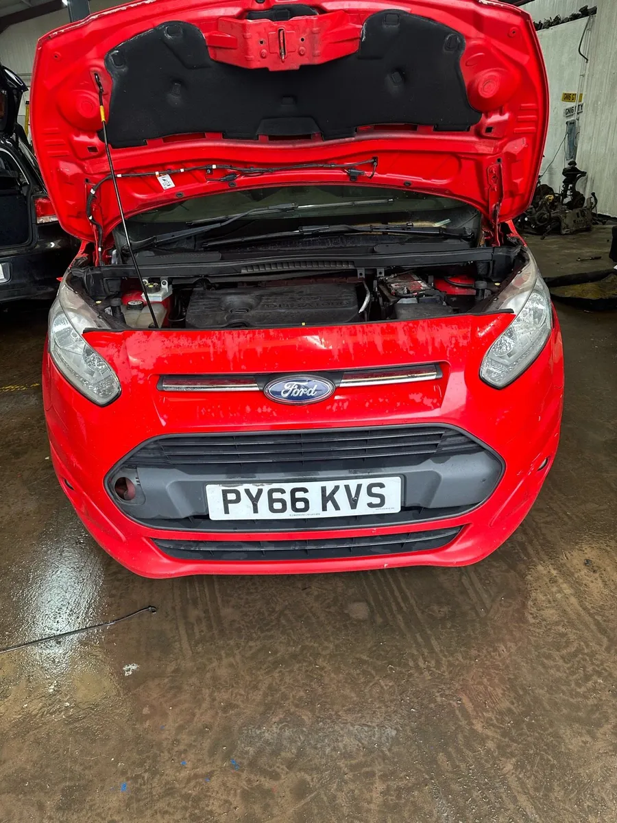 2017 transit connect for breaking - Image 2