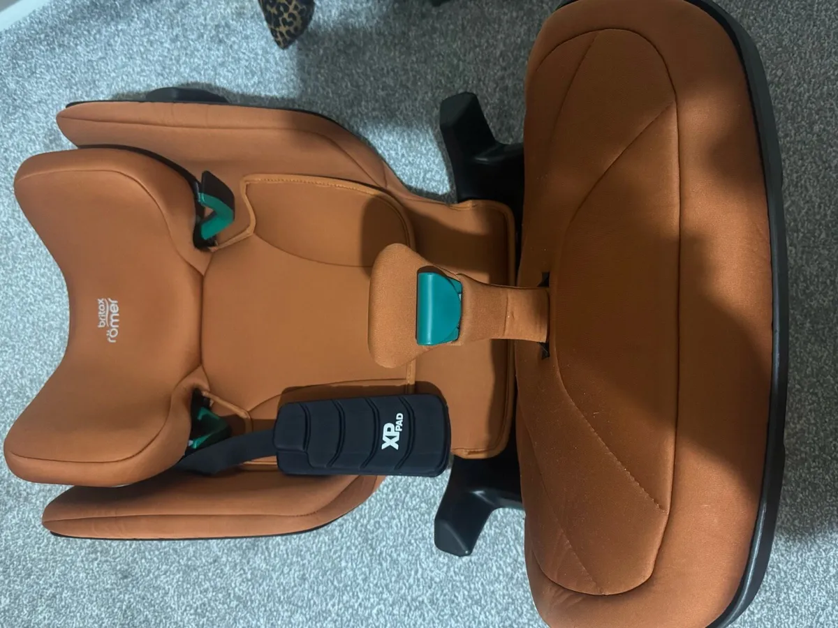 Car seat - Image 2