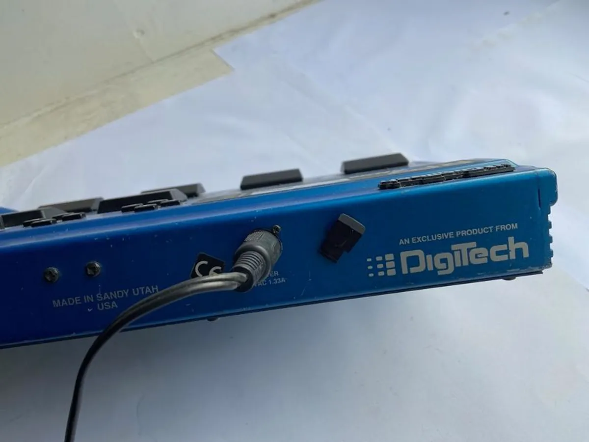 Digitech RP7 Valve Guitar Processor/Preamp. - Image 4