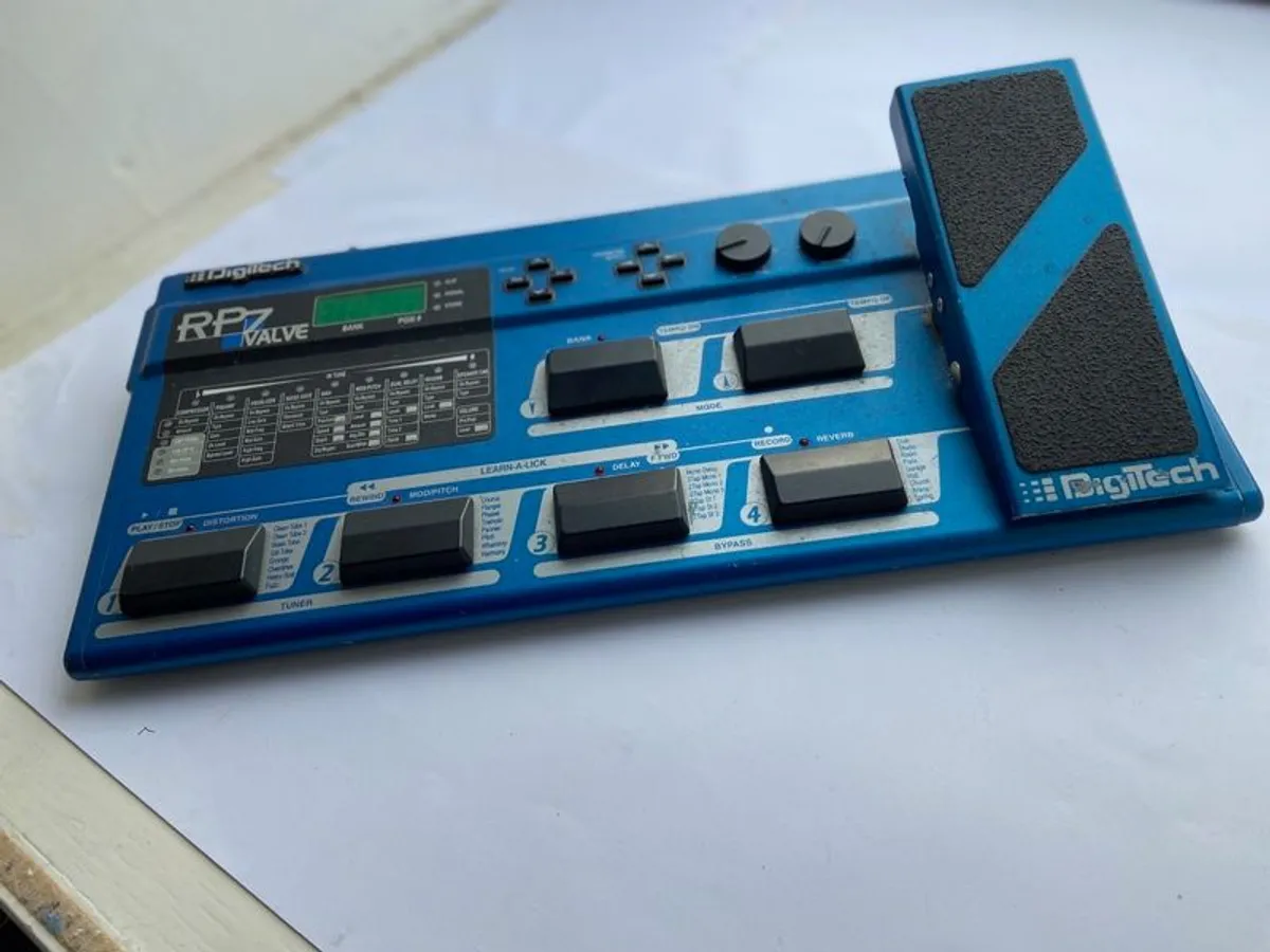 Digitech RP7 Valve Guitar Processor/Preamp. - Image 3