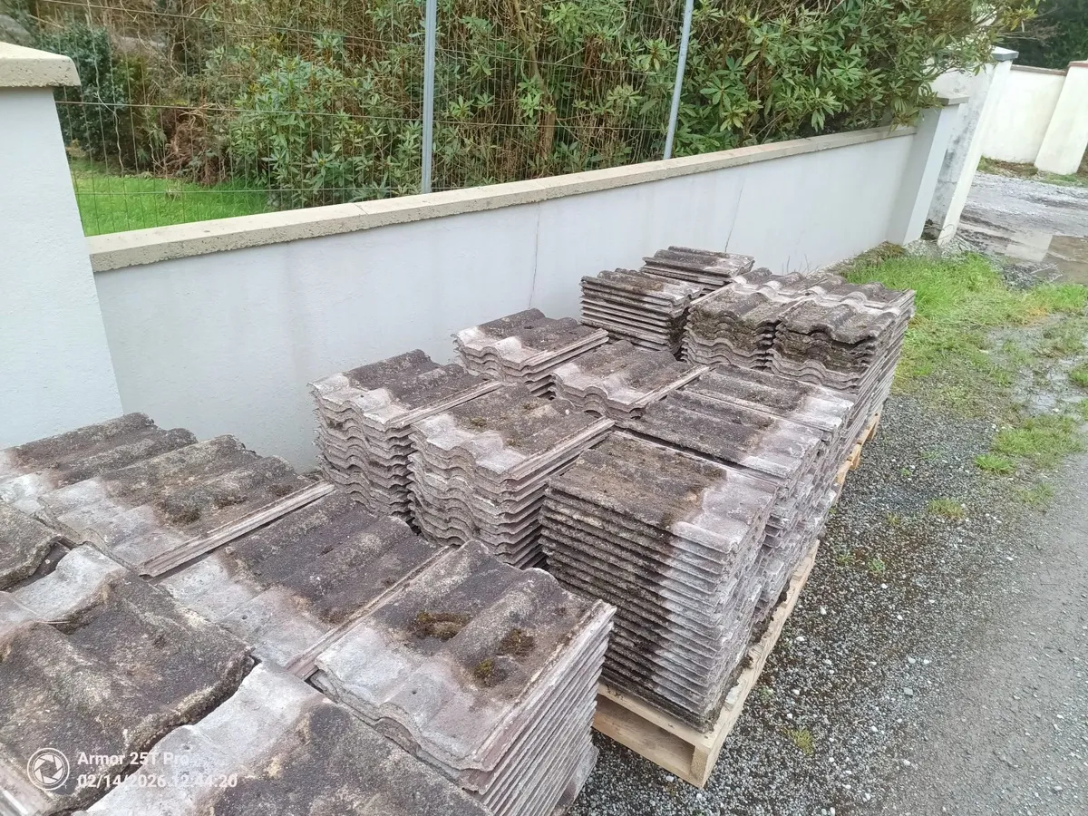 Roof tiles - Image 4