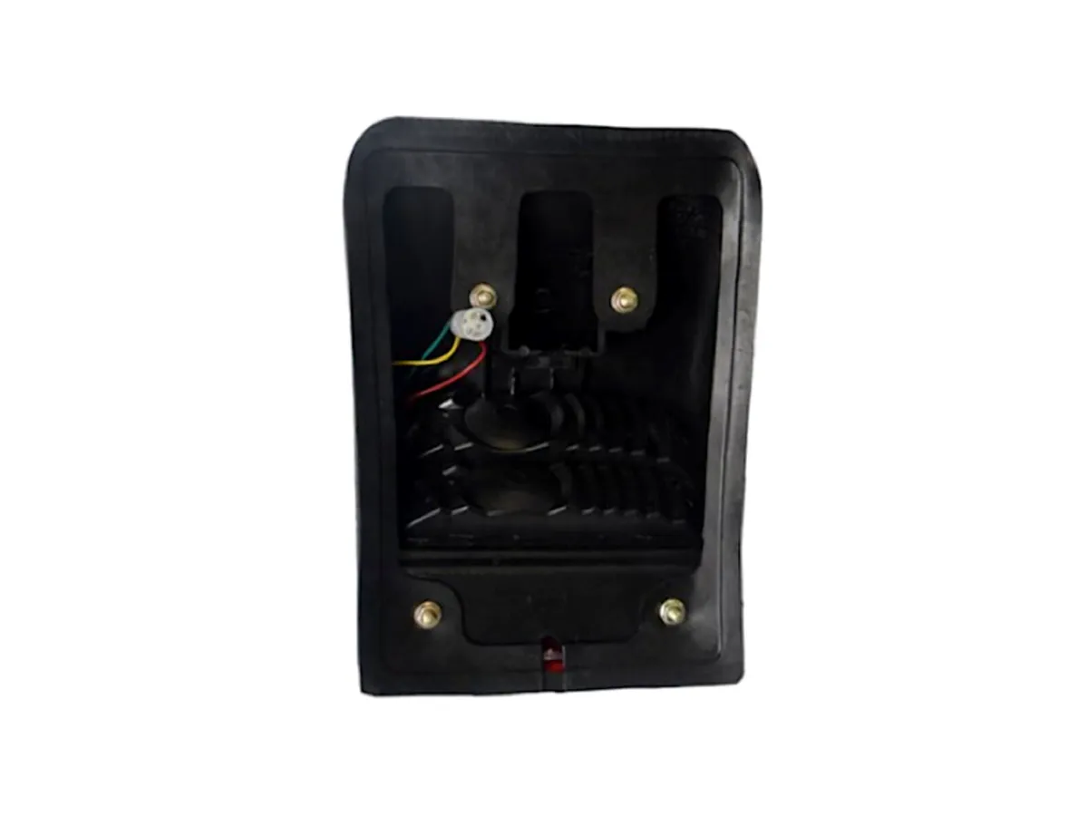 LED Rear Tail Light for NH  5640 6640 7740 7840 - Image 2