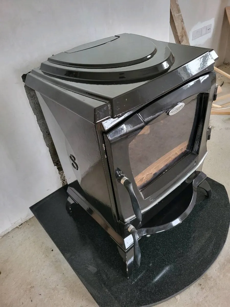 Stanley Reginald Enamel Boiler Stove - Image 2