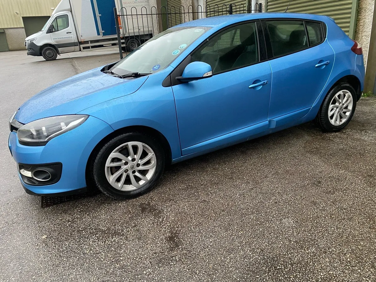 2015 Renault Megane 1.5dCi for breaking - Image 1